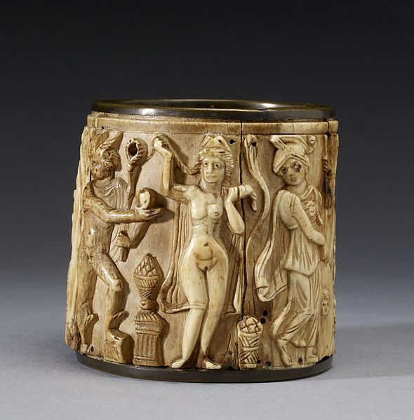 Hermes is awarding the apple to Aphrodite, whom he chose over Athena and Hera (shown to her sides) as the most beautiful among goddesses.